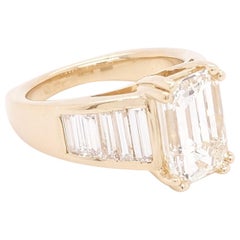 3.02 Carat Emerald Cut Diamond with Baguette Diamond Sides in 14 Karat Gold