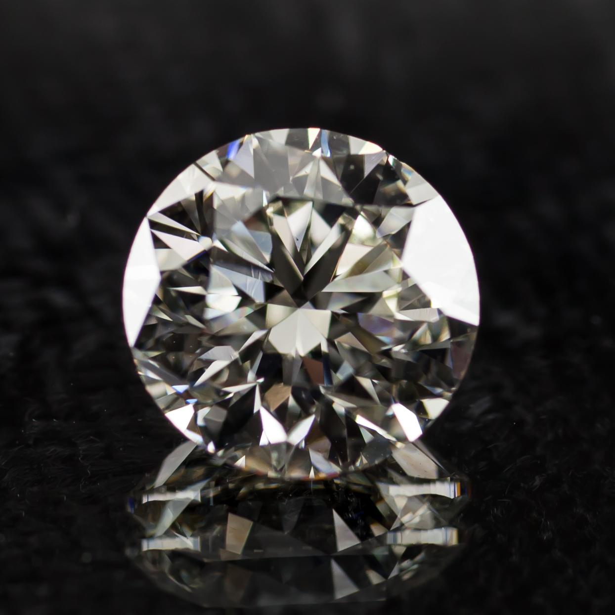 3,02 Karat Loser L / VS2 runder Diamant im Brillantschliff GIA zertifiziert für Damen oder Herren im Angebot