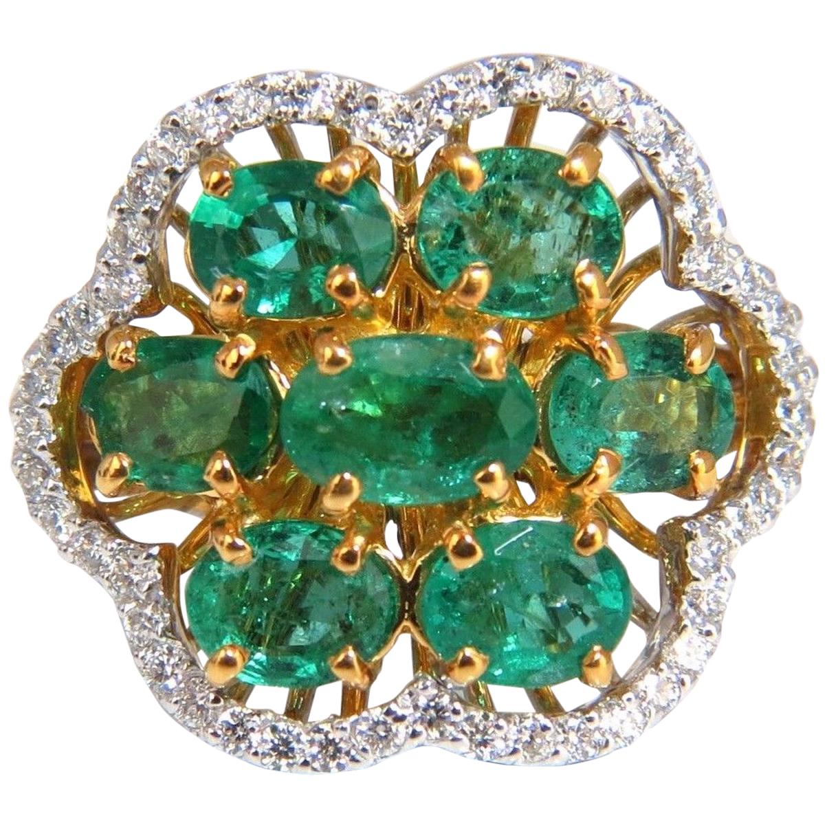 3.02 Carat Natural Oval Emeralds Diamond Cocktail Cluster Ring 14 Karat G/Vs* For Sale