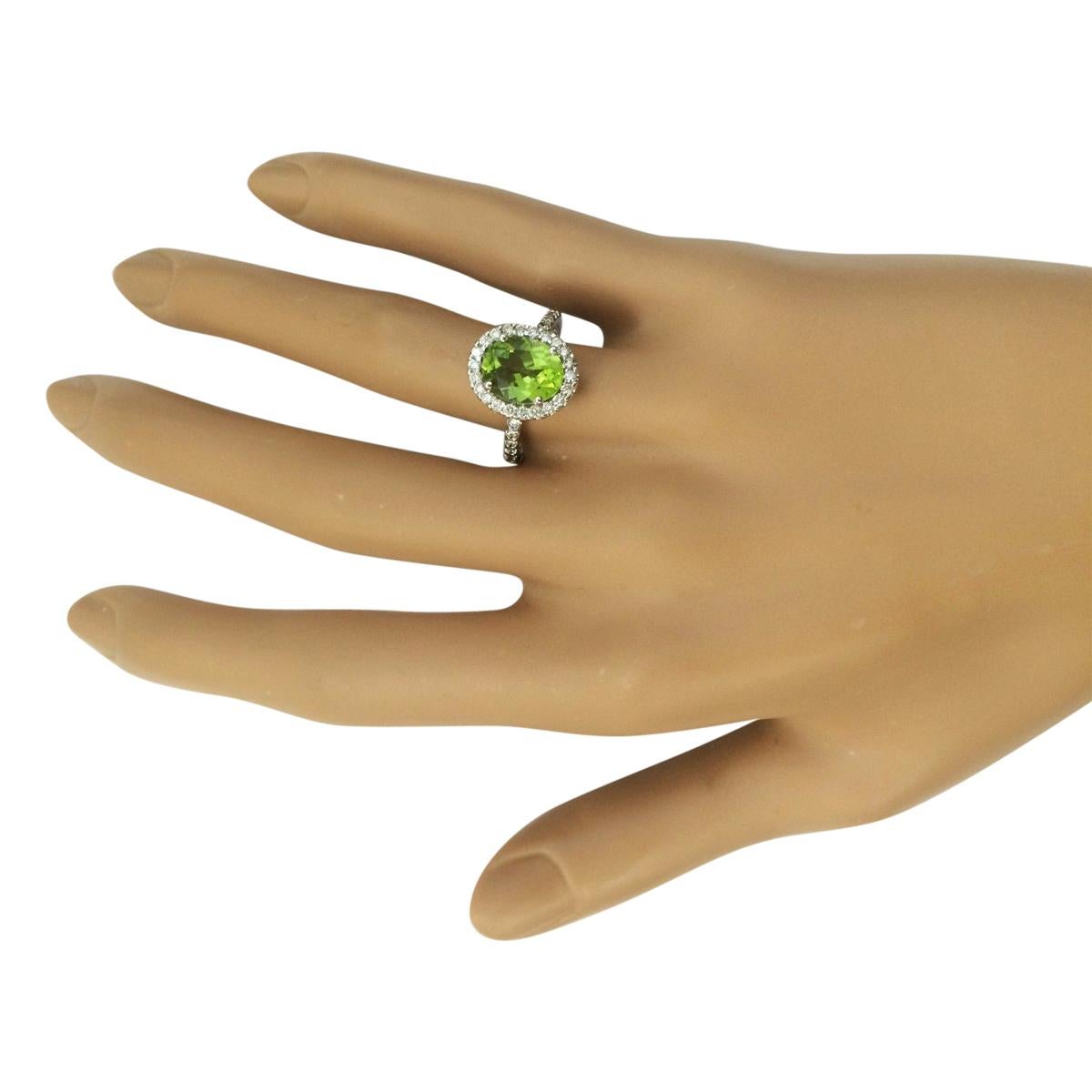 Natural Peridot Diamond Ring In 14 Karat White Gold  In New Condition For Sale In Los Angeles, CA