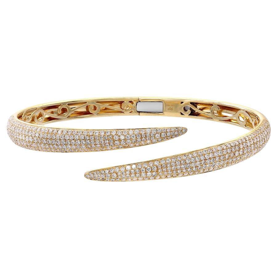 3.02 Carat Pave Set Round Cut Diamond Bangle Bracelet 18K Yellow Gold For Sale