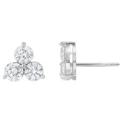3.02 Carat Round Brilliant Cut Diamond Clover Stud Earrings in Platinum