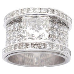3.02 Carat Round Brilliant Statement Brilliant White SI   Diamond Ring