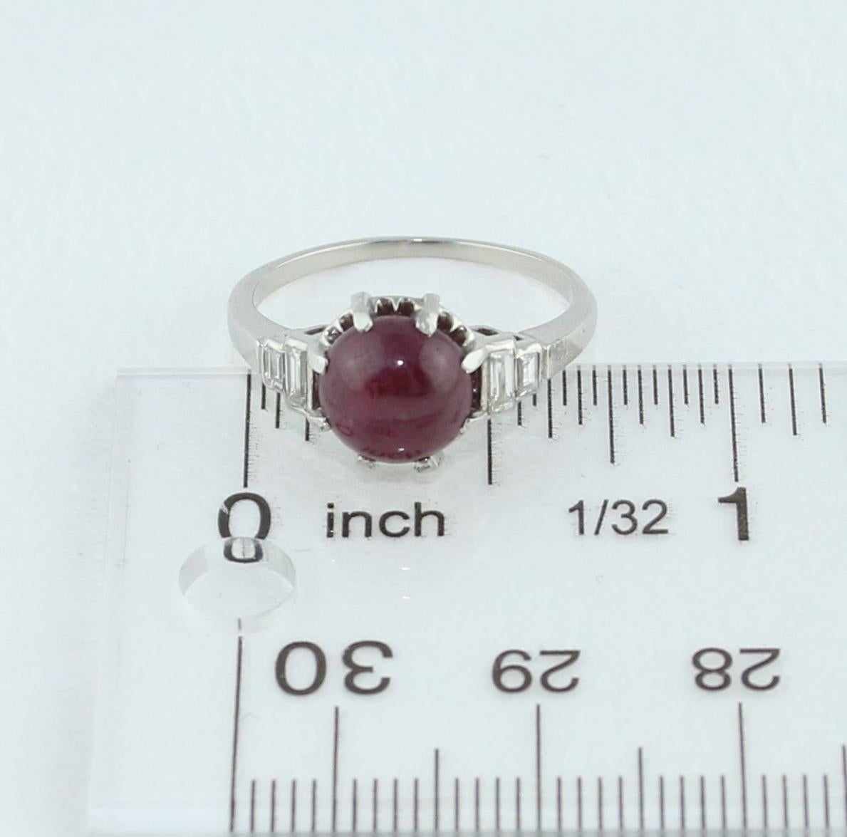 3.02 Carat Ruby Cabochon Diamond Platinum Ring For Sale 2