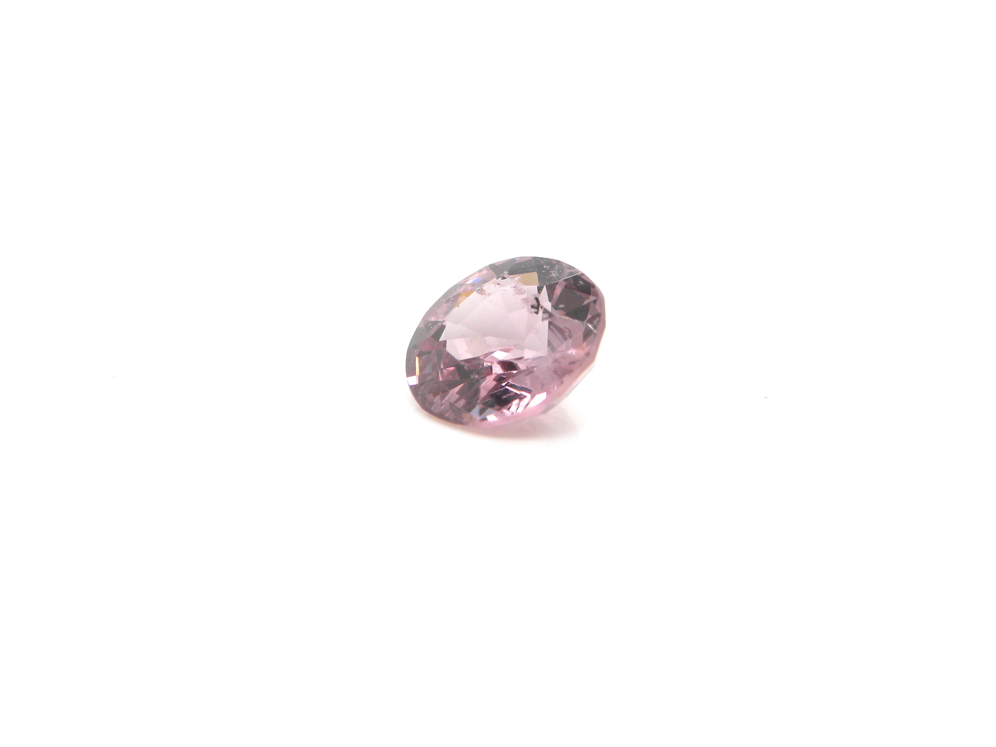 Women's or Men's 3.02 Carat Unheated Round-Cut Burmese Pink-Purple Spinel For Sale