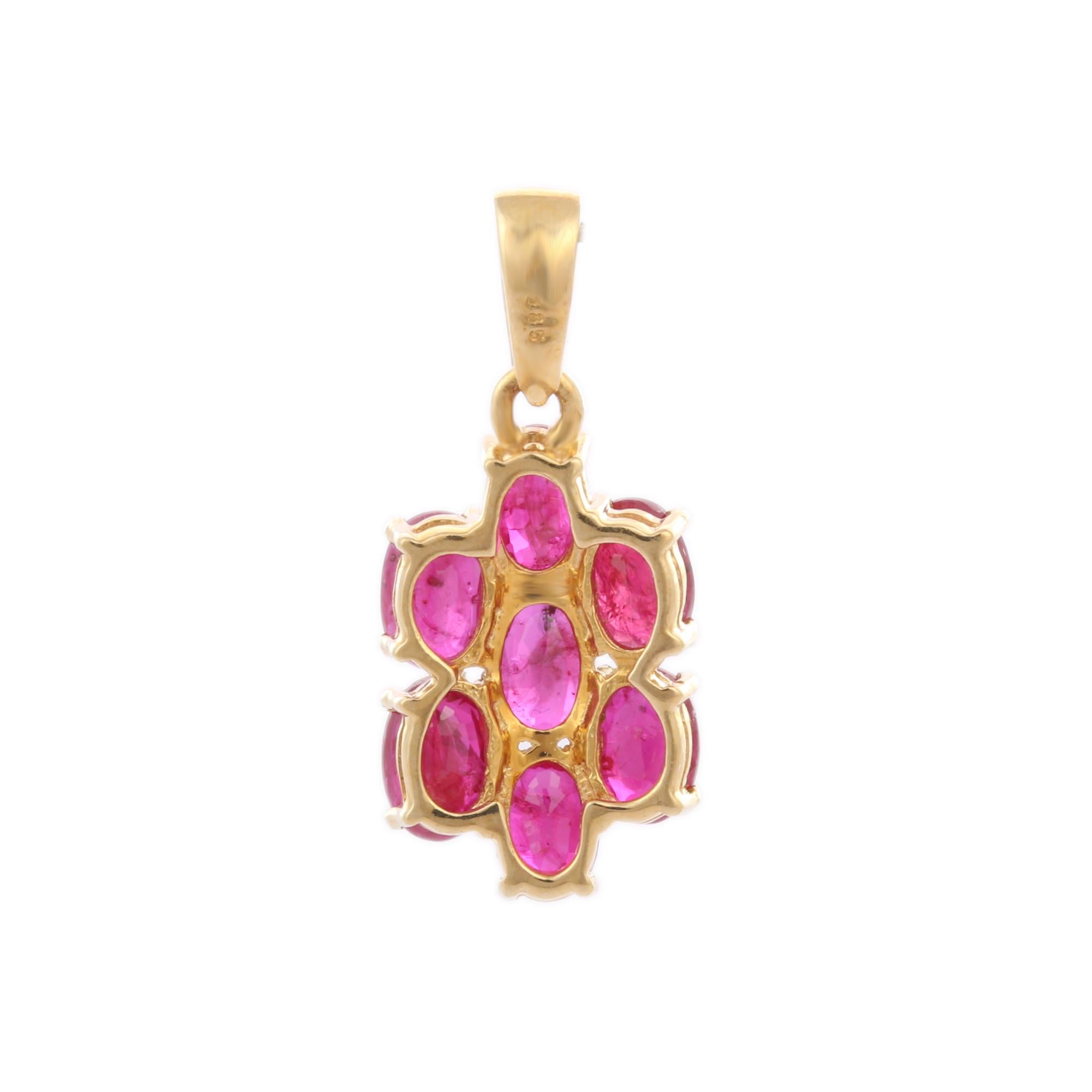 Contemporary 3.02 ct Alluring Oval Cut Ruby Flower Pendant in 14K Yellow Gold, Ruby Pendant For Sale