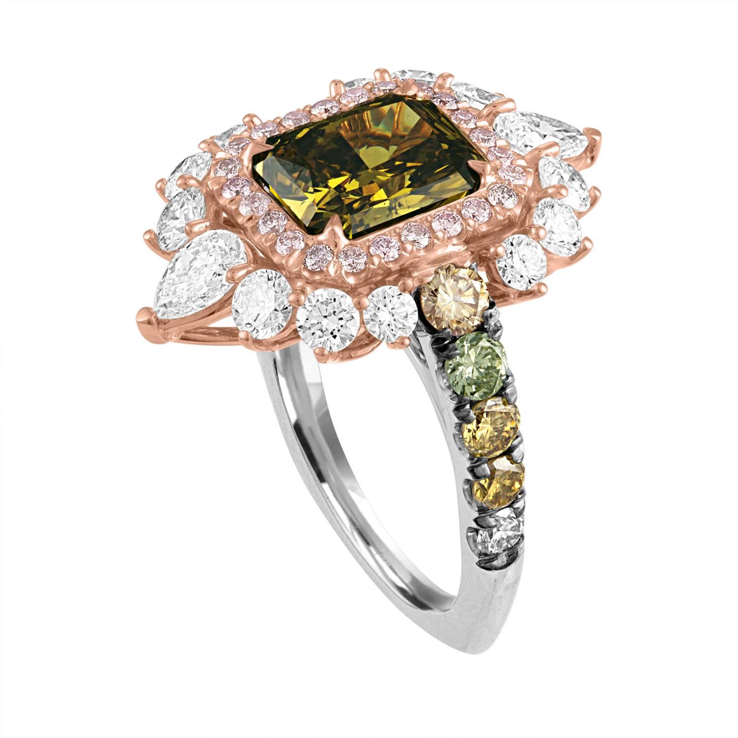 Contemporary 3.02 GIA Certified Radiant Diamond Antique Ring