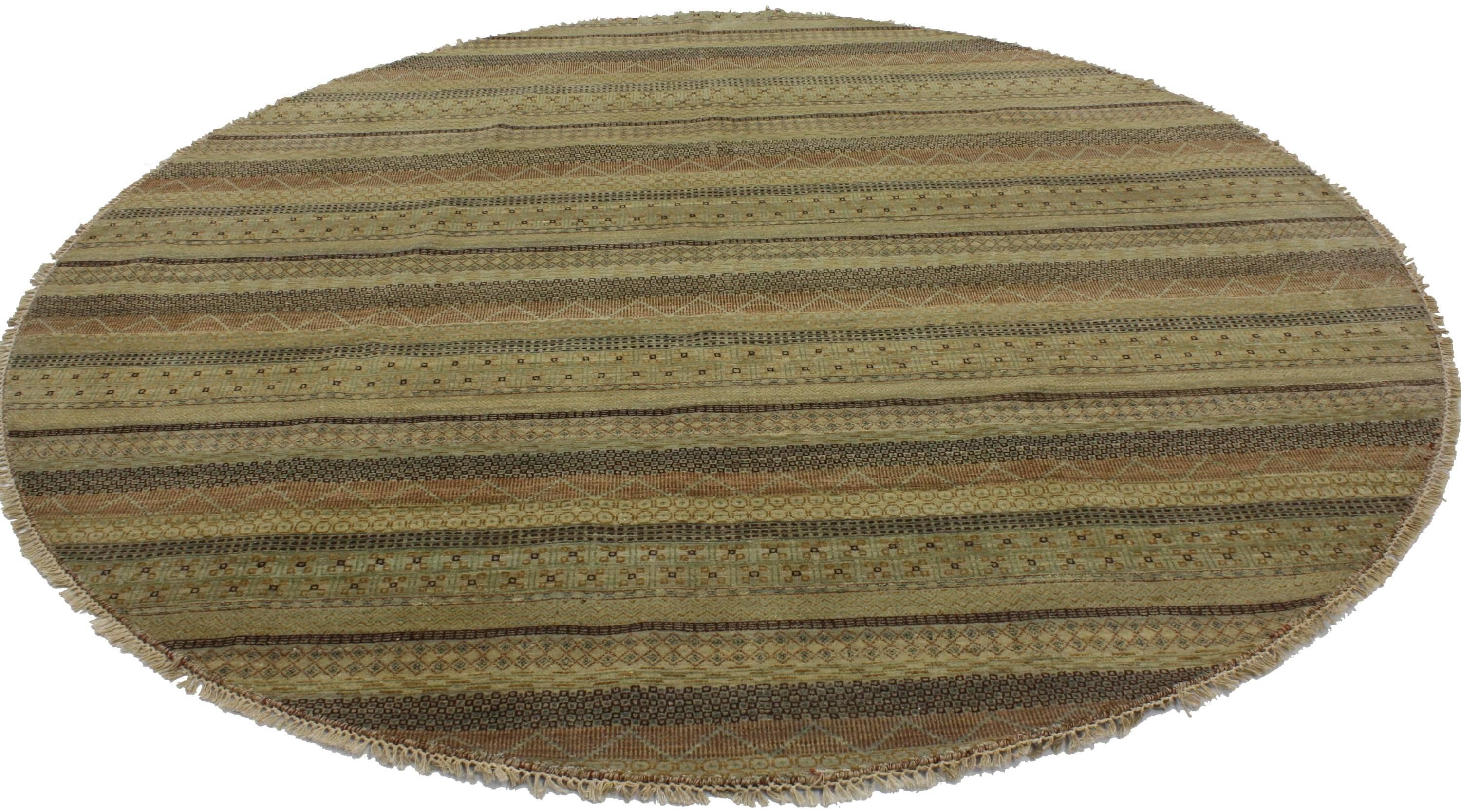 30293 New Transitional Round Rug With Stripes and Modern Style, 08'00 x 08'00. Traditional or modern, this richly textured transitional round rug with stripes will add depth and provide a burst of natural freshness to your space. Sporting a simple