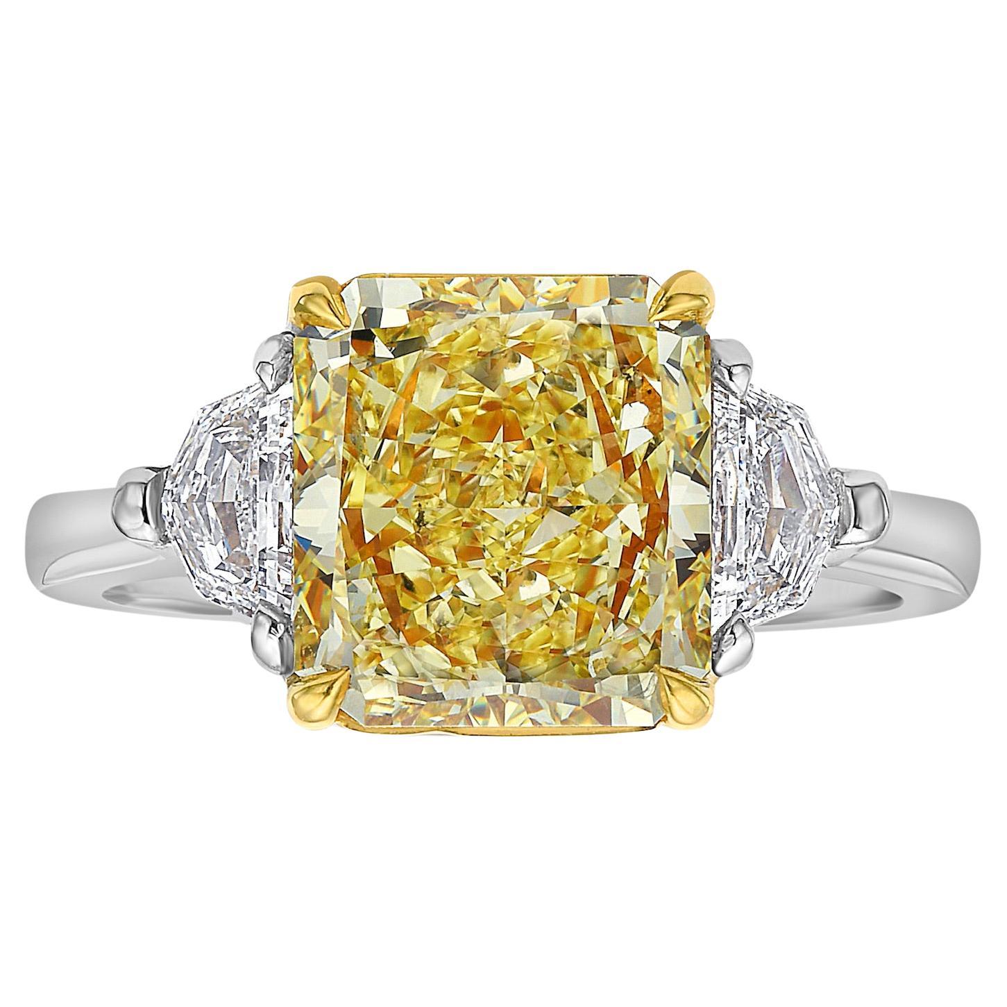 3 Carat Fancy Intense Yellow Radiant Diamond Ring For Sale