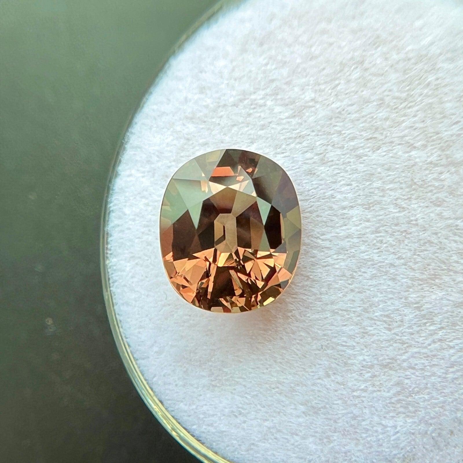 da uomo o donna 3,02 ct GIA Certificato Garnet Colour Change Nature Taglio Ovale Piropo Spessartine in vendita