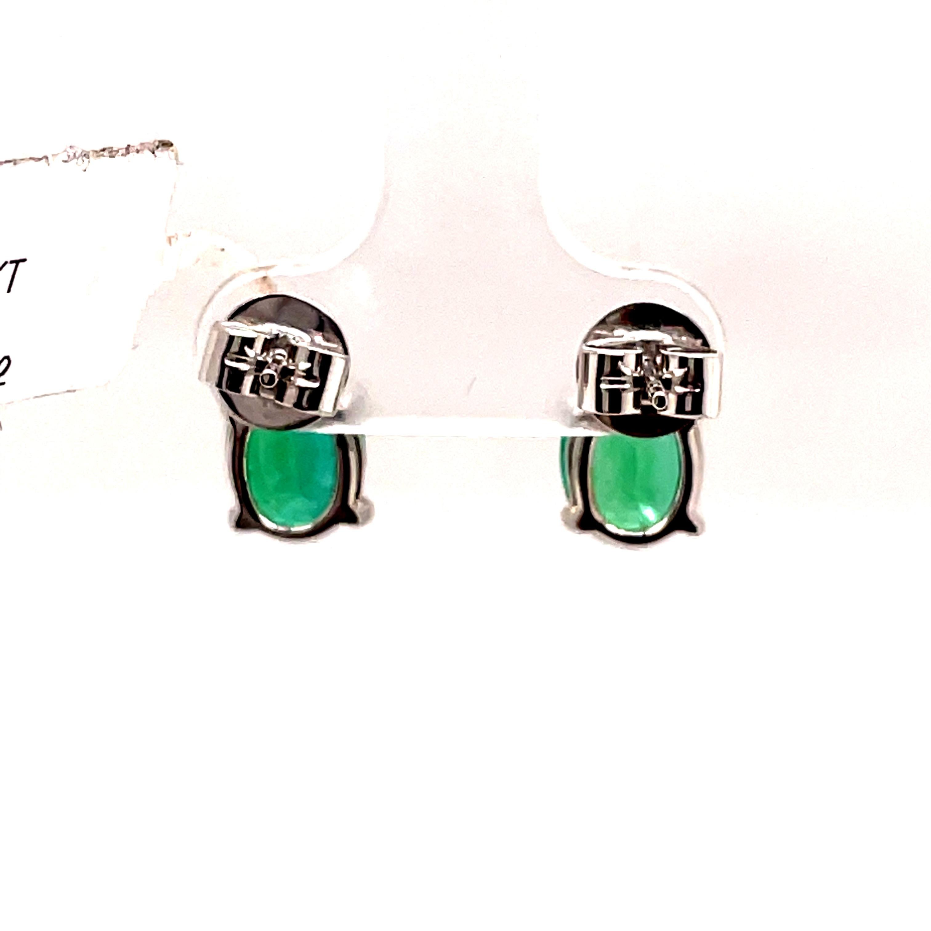 3.02ct Oval Emeralds with Triliiant Diamonds 18k White Gold Stud Earrings In New Condition For Sale In BEVERLY HILLS, CA
