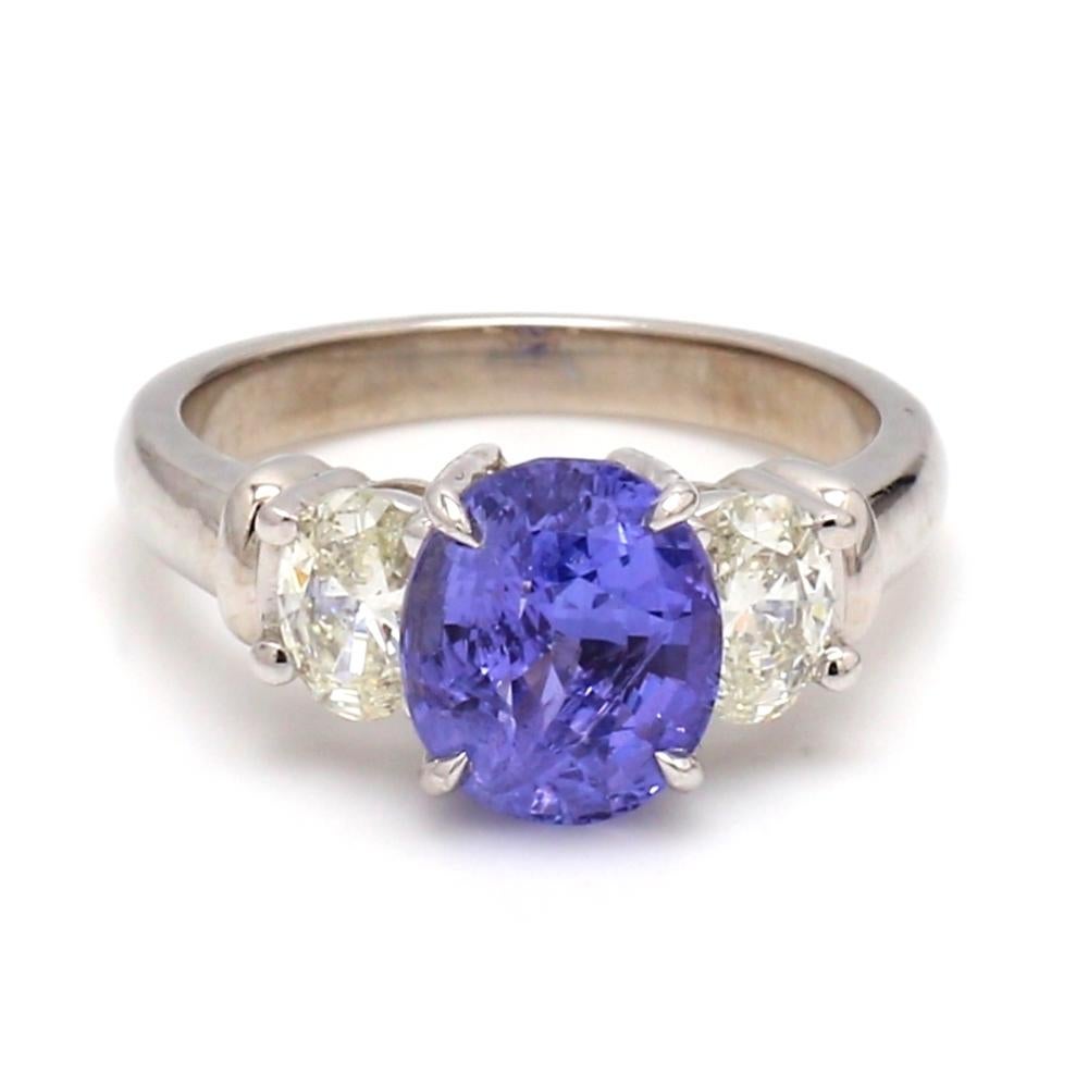 Bague avec saphir ovale violet-rose et diamant 3,02 carats, taille 7 Excellent état - En vente à Scottsdale, AZ