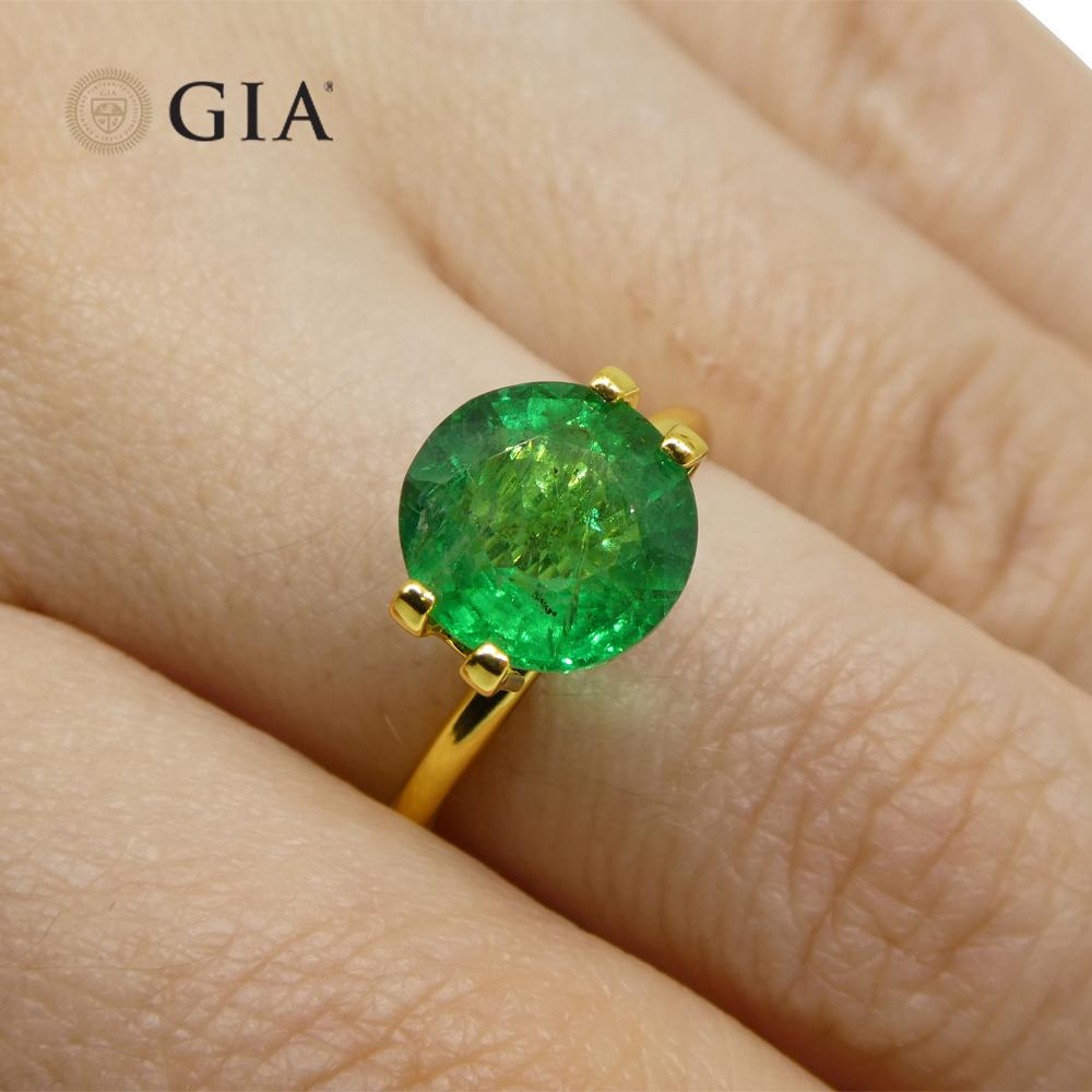 Brilliant Cut 3.02ct Round Green Emerald GIA Certified Zambia For Sale