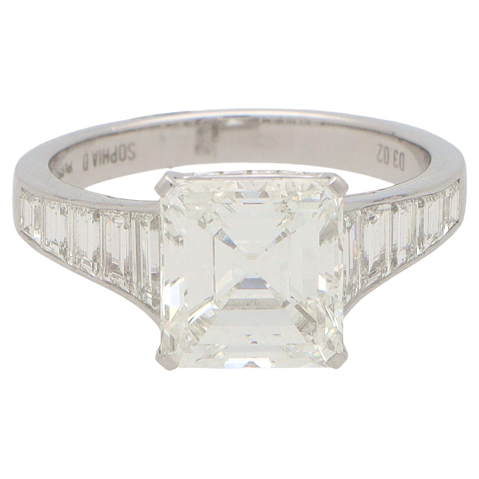 3.02ct Square Emerald Cut Diamond Ring with Baguette Shoulders in Platinum For Sale