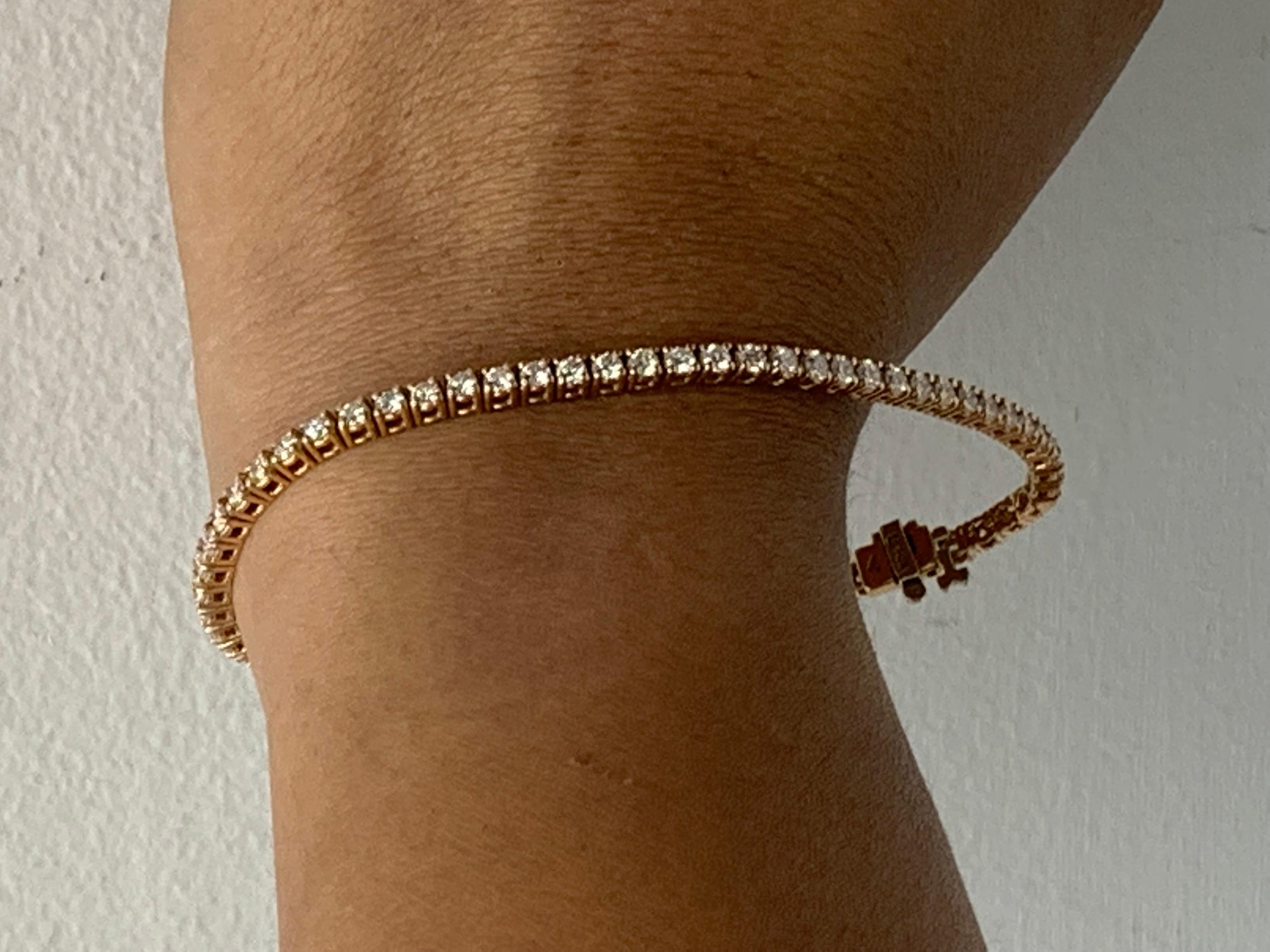 Modern 3.03 Carat Brilliant Cut Round Diamond Tennis Bracelet in 14K Rose Gold For Sale