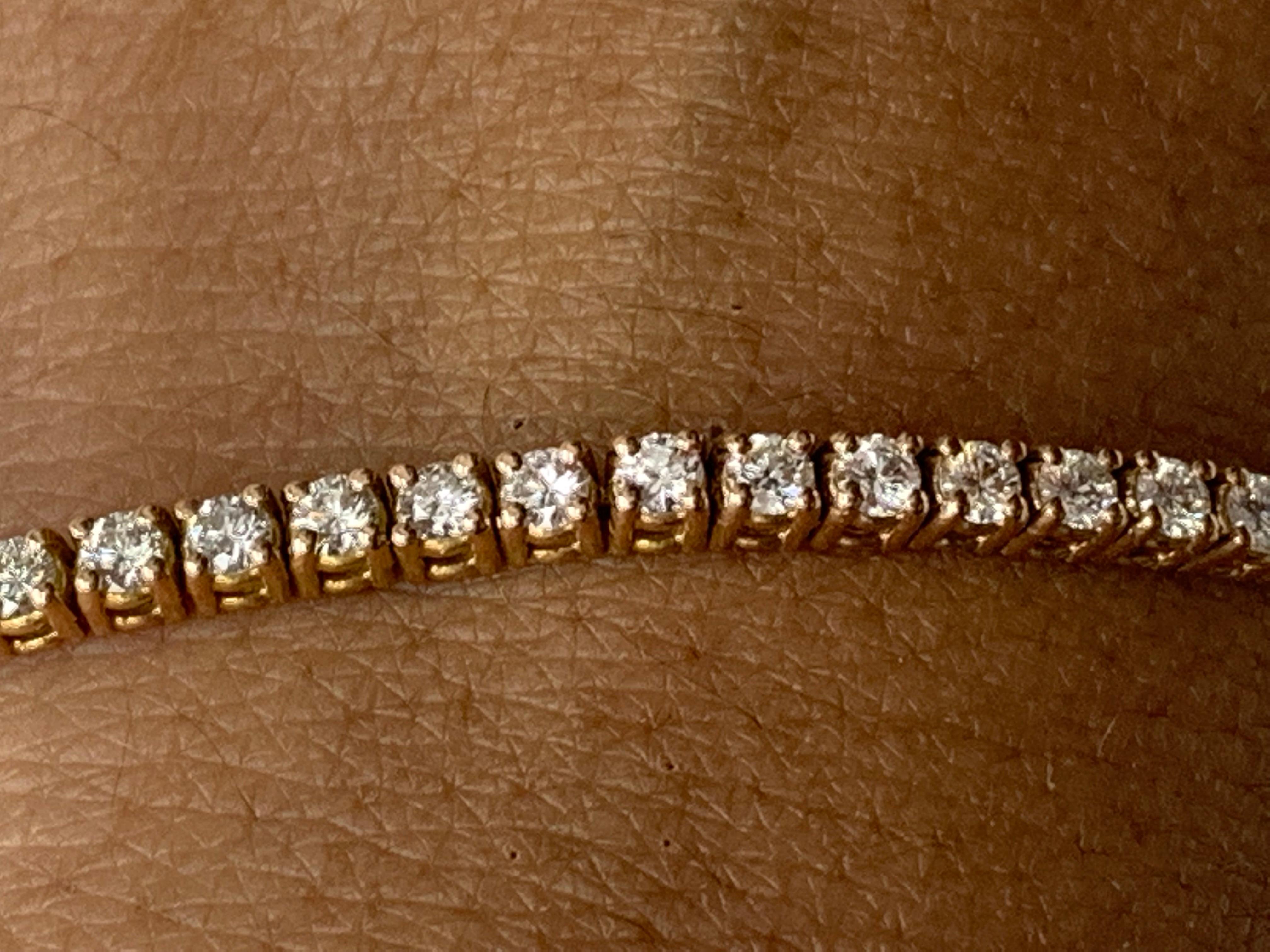3.03 Carat Brilliant Cut Round Diamond Tennis Bracelet in 14K Rose Gold For Sale 3