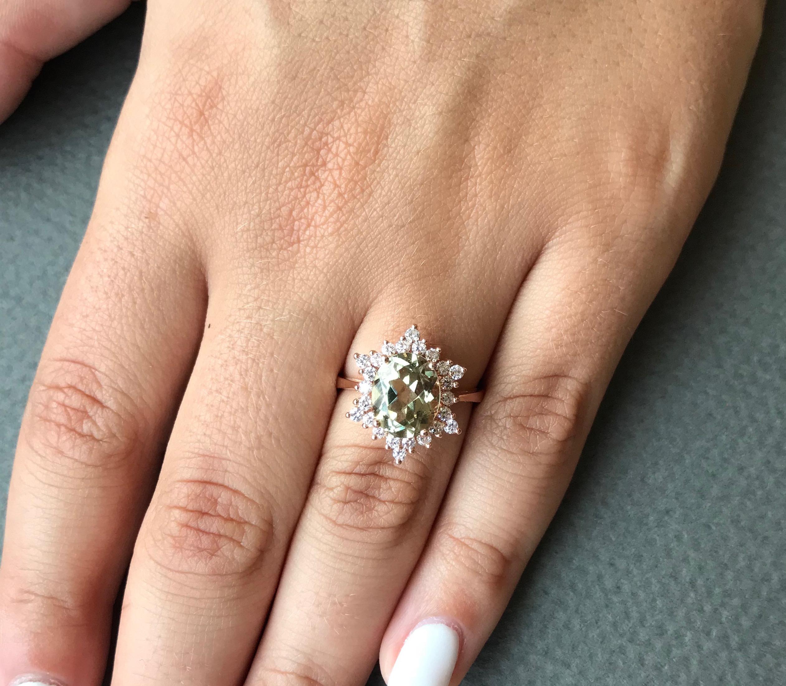 Contemporary 3.03 Carat Color Change Diaspore and White Diamond Ring