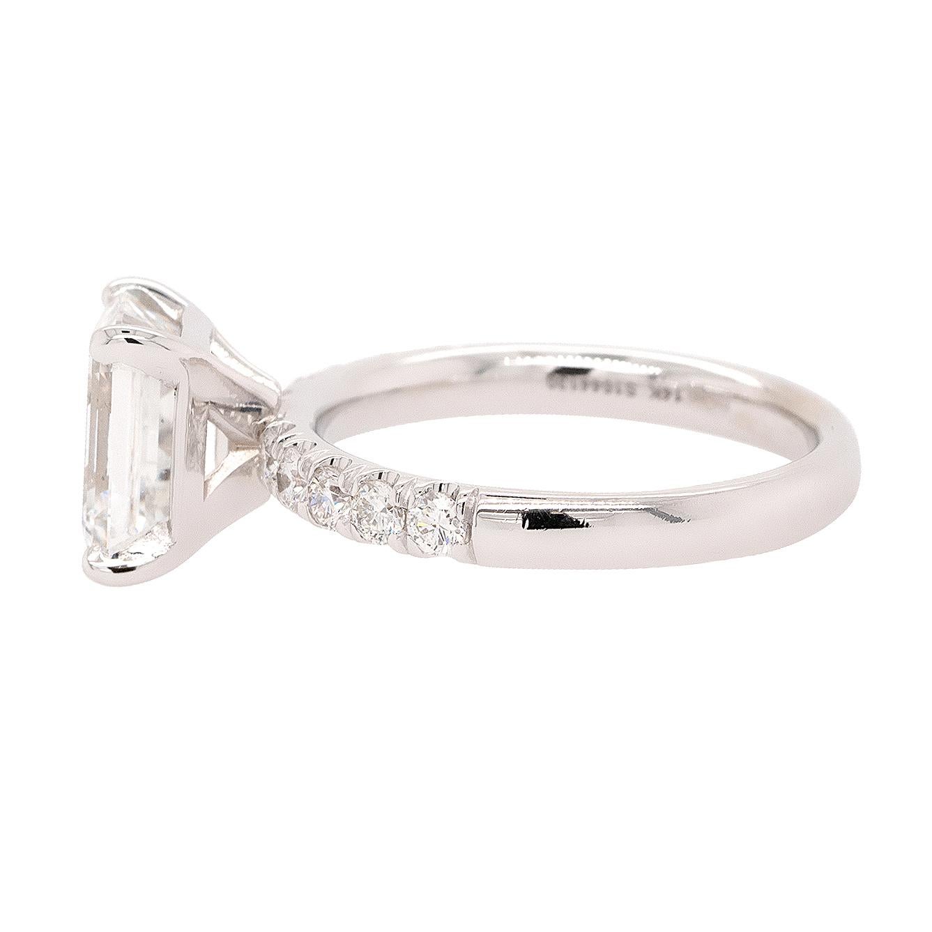 3.03 Carat Emerald Cut GIA Natural Diamond Engagement Ring For Sale 1