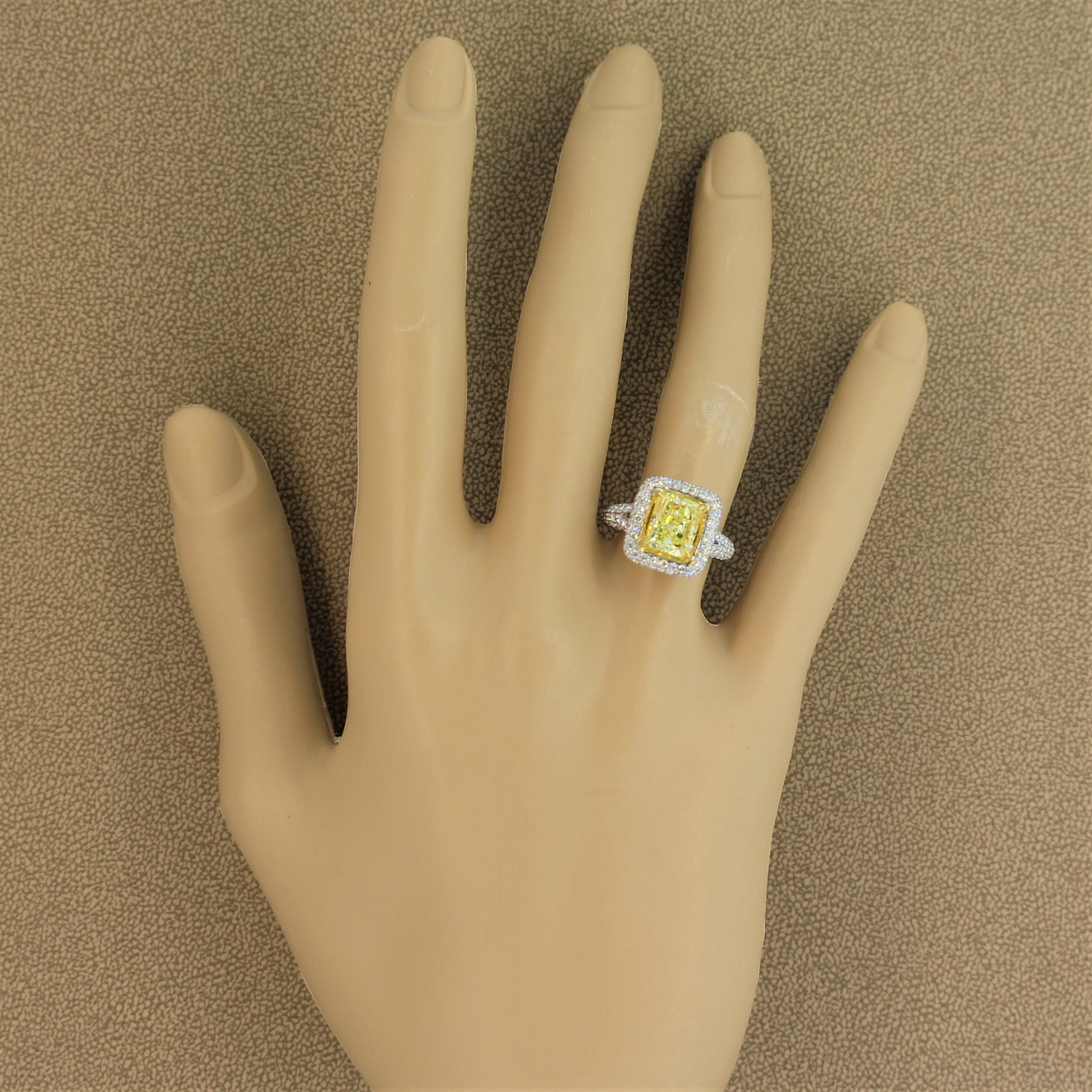 3.03 Carat Fancy Intense Yellow Diamond Gold Ring, EGL Certified 2