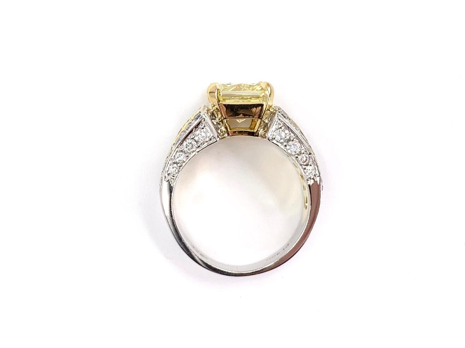 Contemporary 3.03 Carat Fancy Yellow Radiant Diamond JB Star Platinum and 18 Karat Gold Ring For Sale