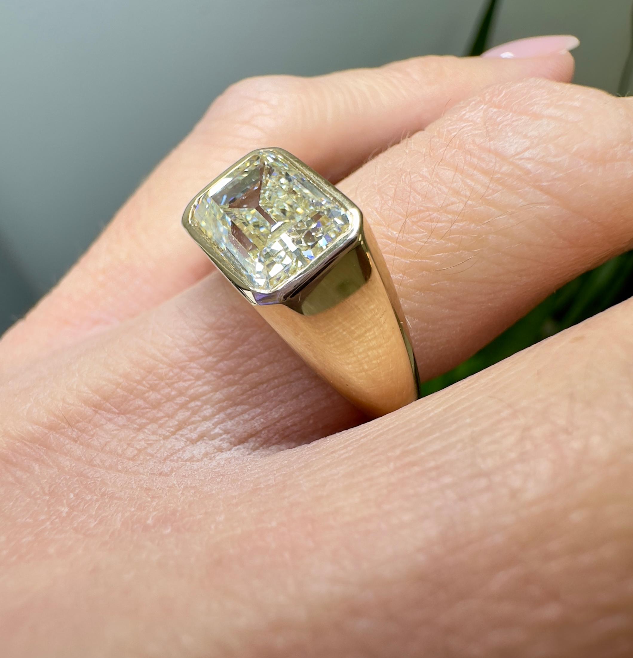3 carat emerald cut diamond ring