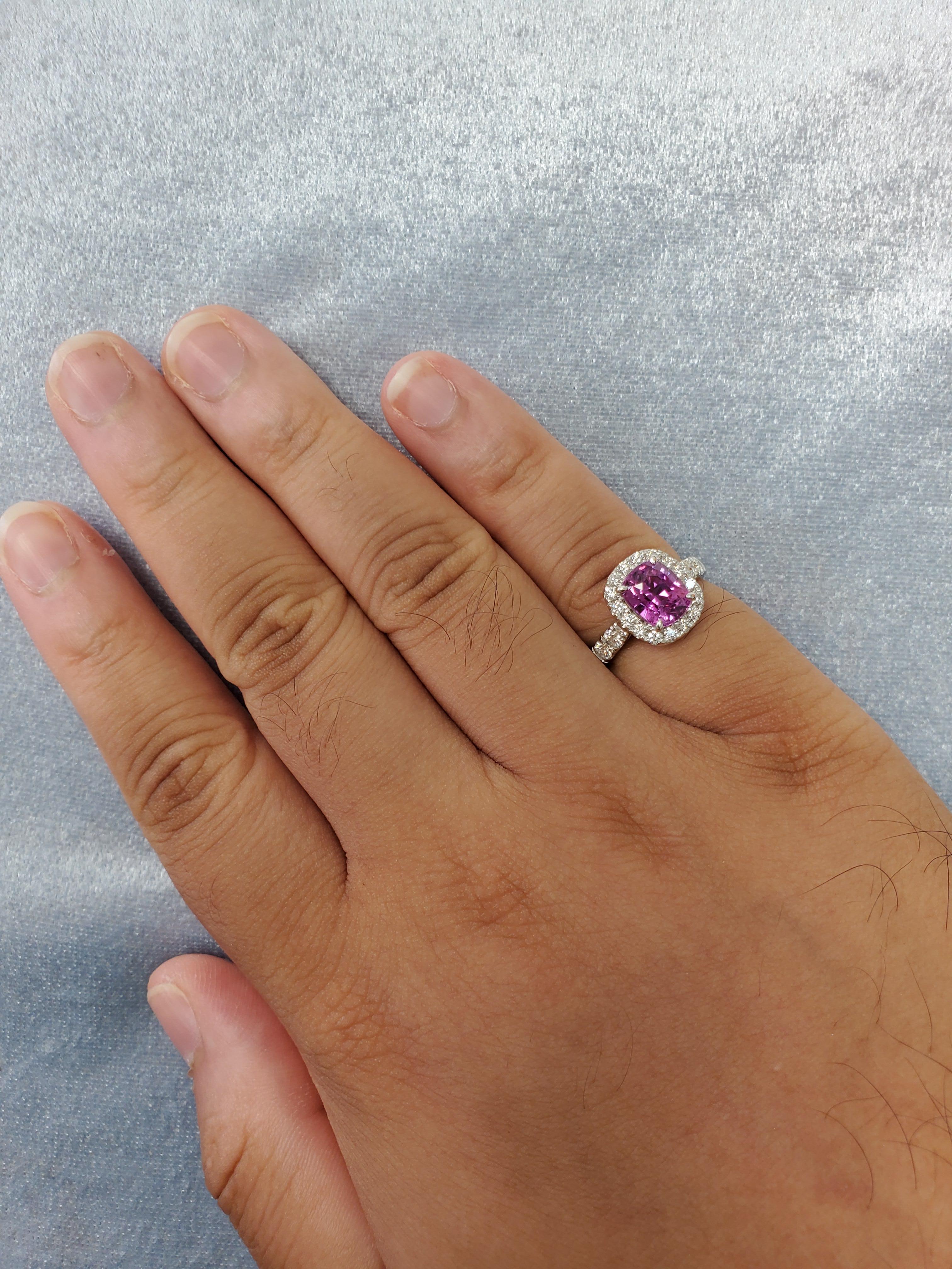 3.03 Carat GRS Certified No Heat Pink Sapphire and Diamond Ring In New Condition In Hong Kong, HK