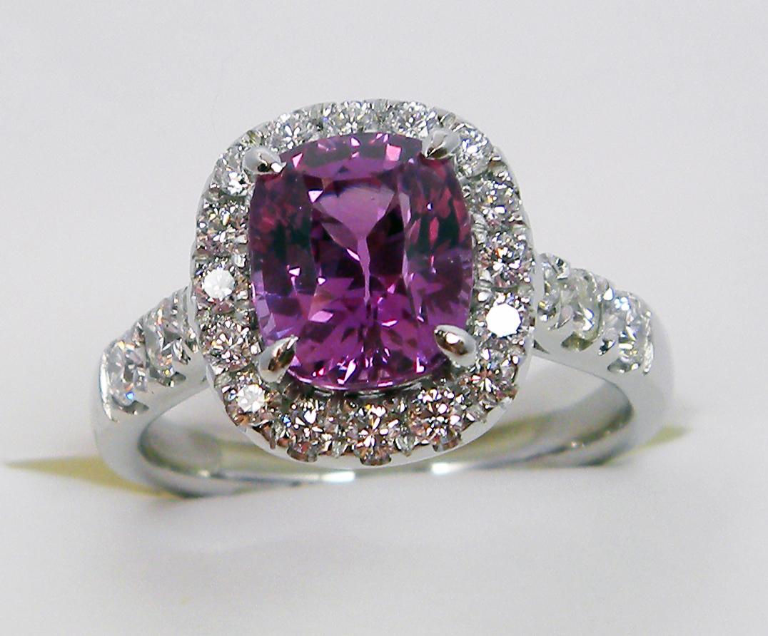 Women's or Men's 3.03 Carat GRS Certified No Heat Pink Sapphire and Diamond Ring