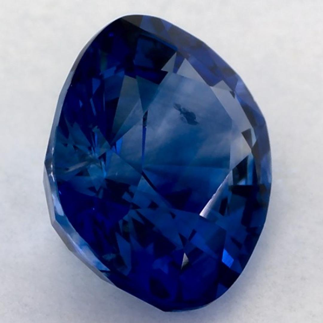 3.03 carati di zaffiro blu a cuscino, gemma sfusa in vendita 2