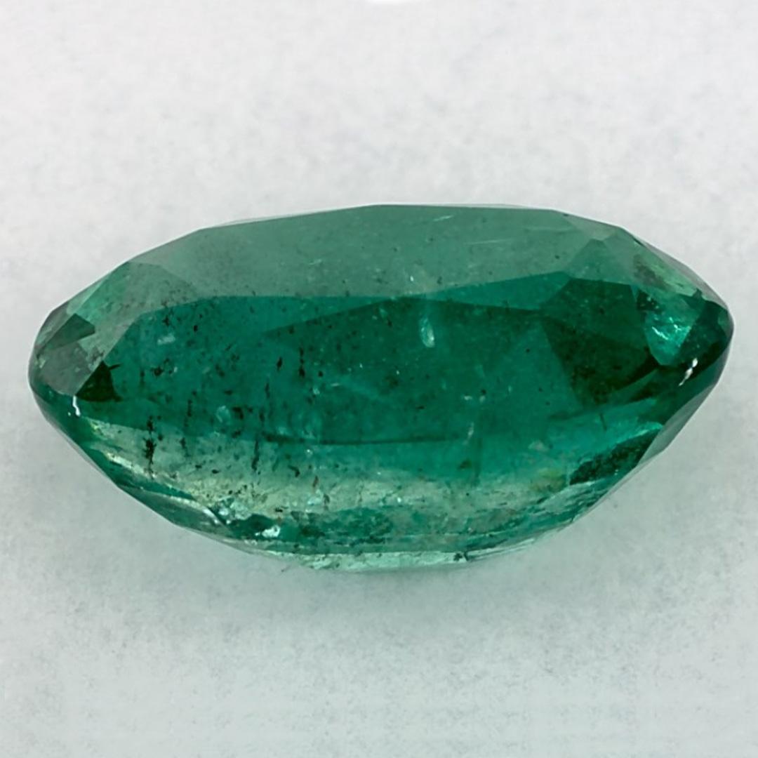 3.03 Cts Emerald Oval Loose Gemstone (pierre précieuse en vrac) Neuf - En vente à Fort Lee, NJ