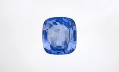 3.03 cts, Untreated blue sapphire with a GIA certificate