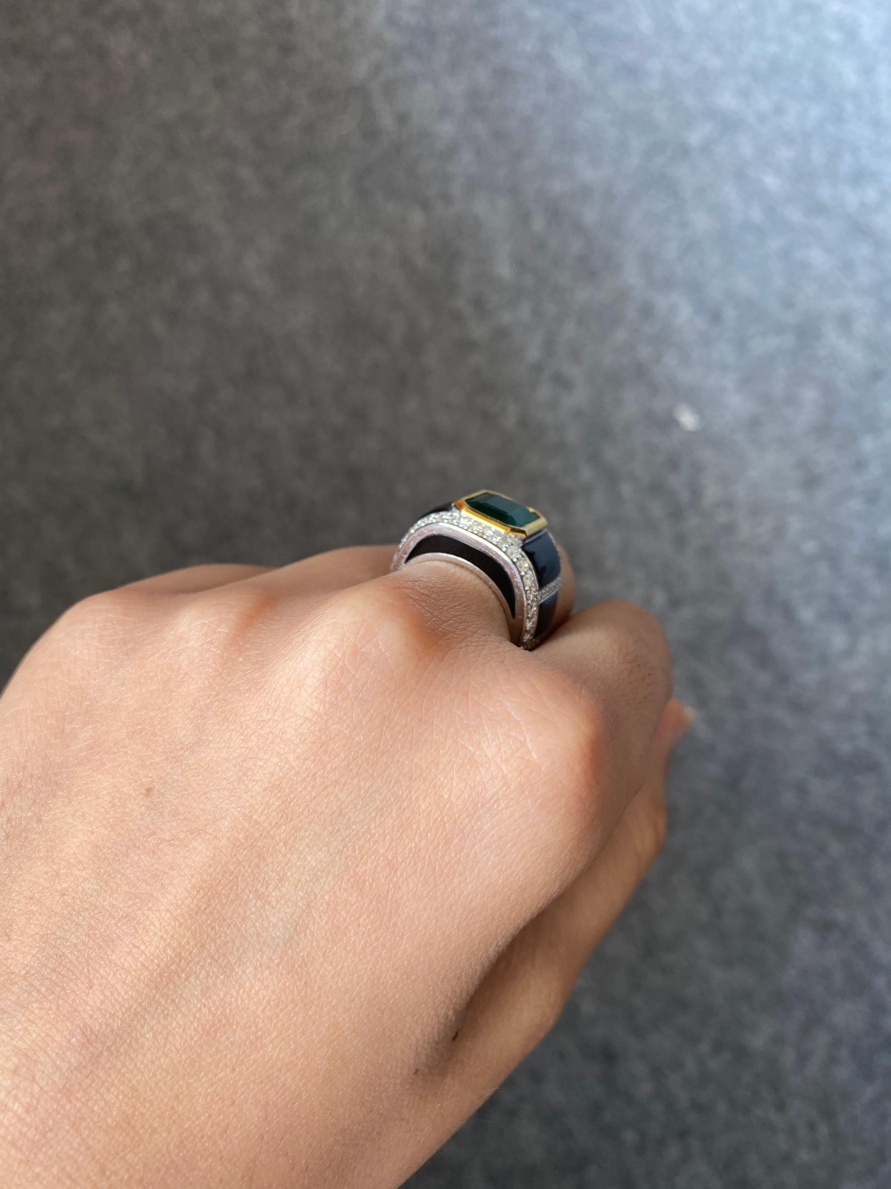 Art Deco 3.03 Emerald Cut and Black Onyx 18 Karat Gold Unisex Cocktail Ring