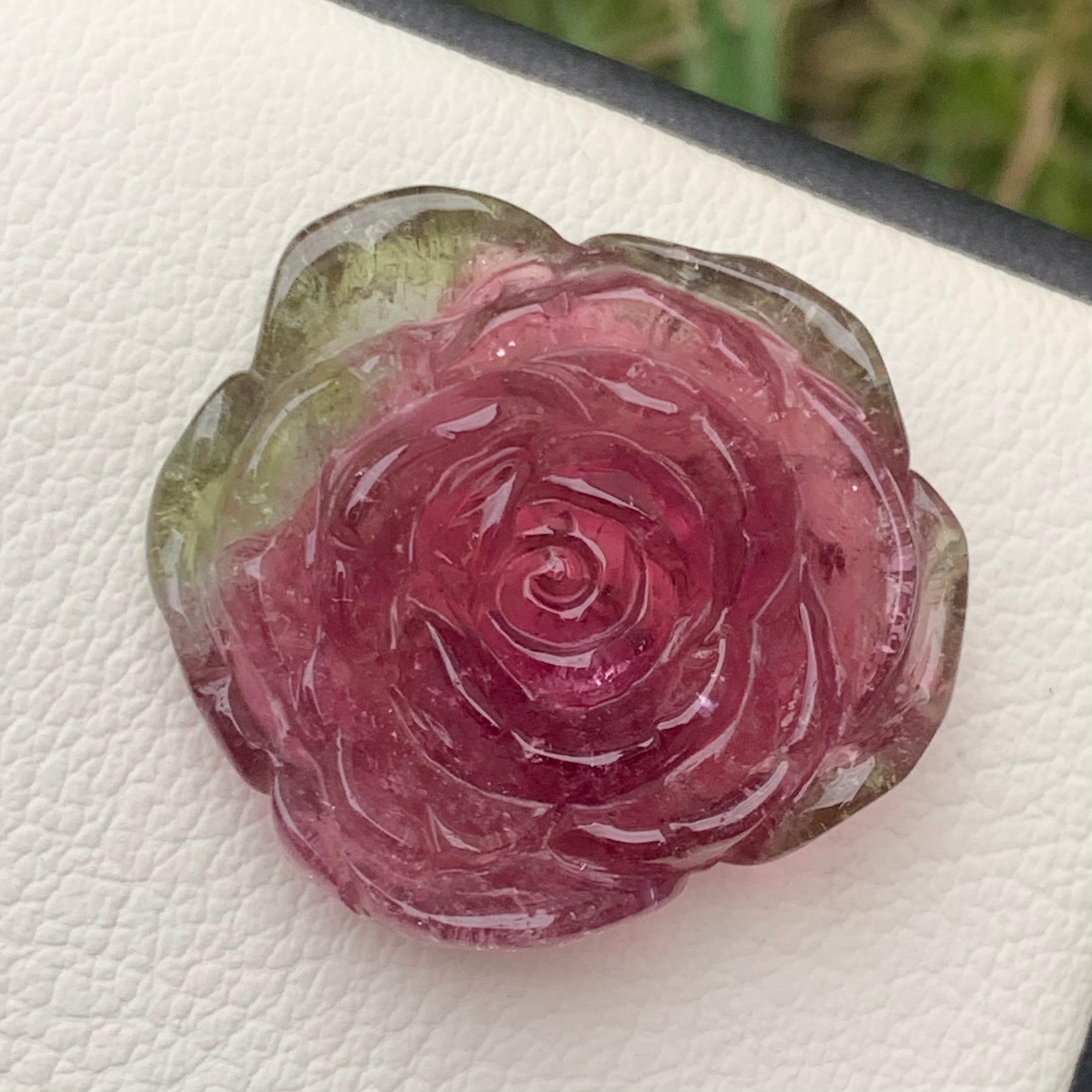 30.35 Carat Natural Watermelon Tourmaline Flower Carving / Carved For Sale 7