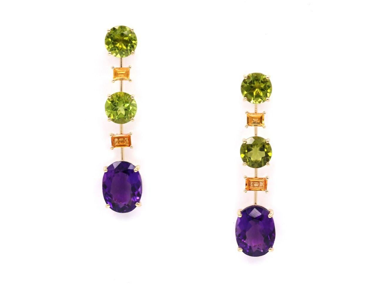 Extremely stylish fashionable 30.38 Carat Amethyst Peridot Sapphire 18 Karat Yellow Gold Drop Earrings

Beautiful combination of vivid purple amethysts,  orange sapphires and green peridot, important size of the stones, conjunction of oval, round