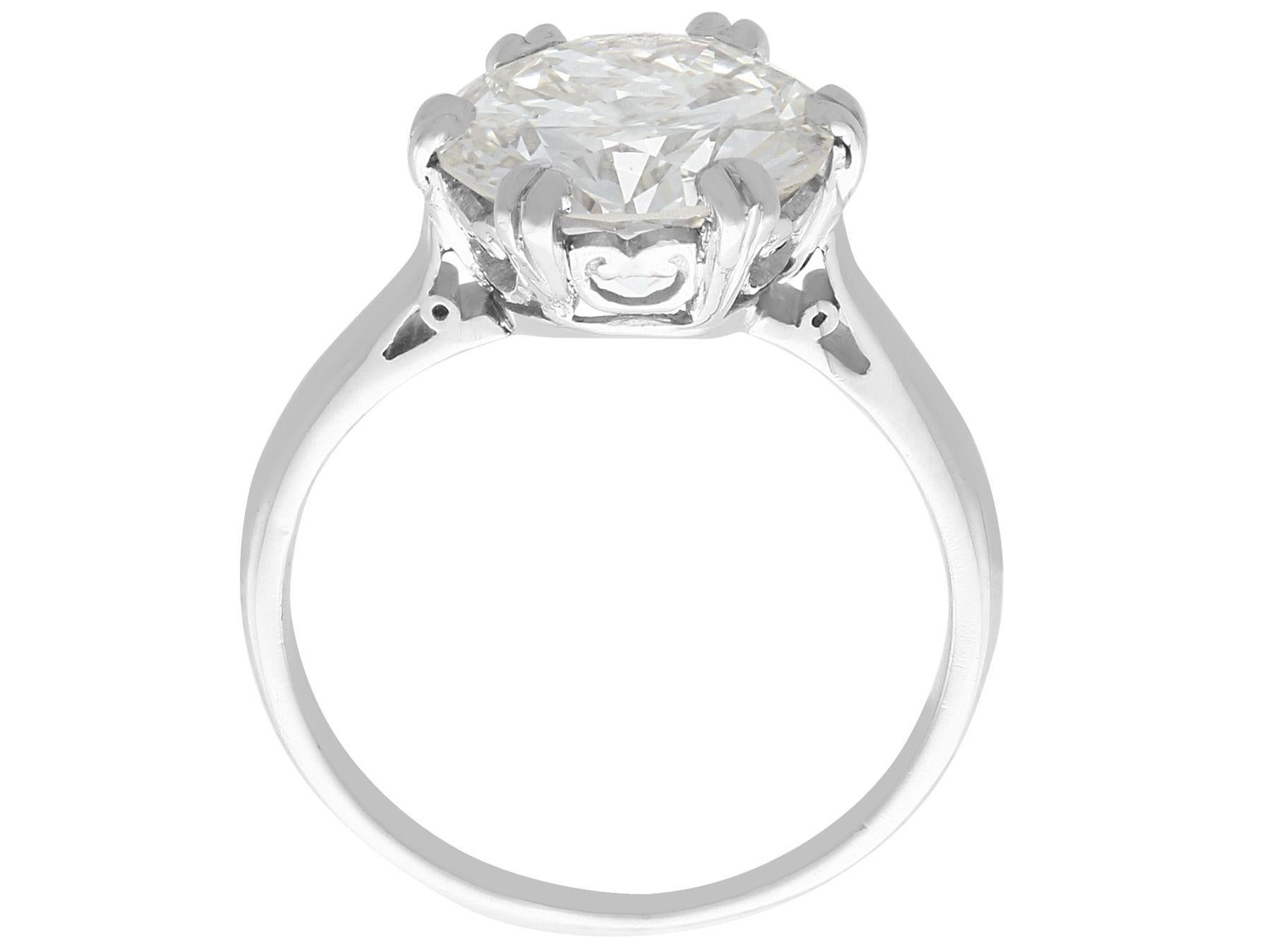 3.03 Carat Diamond and Platinum Solitaire Engagement Ring In Excellent Condition For Sale In Jesmond, Newcastle Upon Tyne