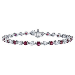 Rubini rotondi da 3,03 carati e diamanti rotondi da 2,88 carati Bracciale in oro bianco 14 carati