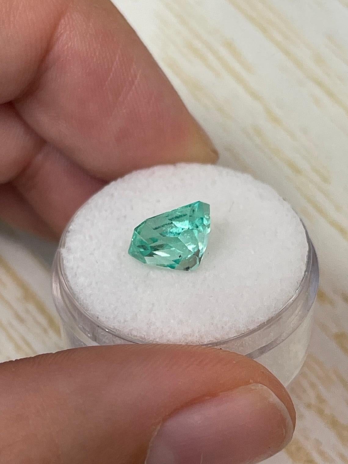 3,04 Carati 9x8 Smeraldo Colombiano Verde Vivace - Pietra di nascita di maggio con taglio a smeraldo in vendita 1