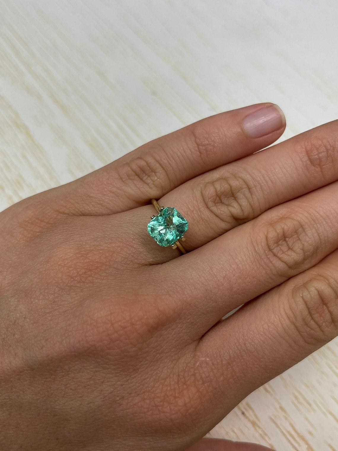 3,04 Carati 9x8 Smeraldo Colombiano Verde Vivace - Pietra di nascita di maggio con taglio a smeraldo in vendita 2