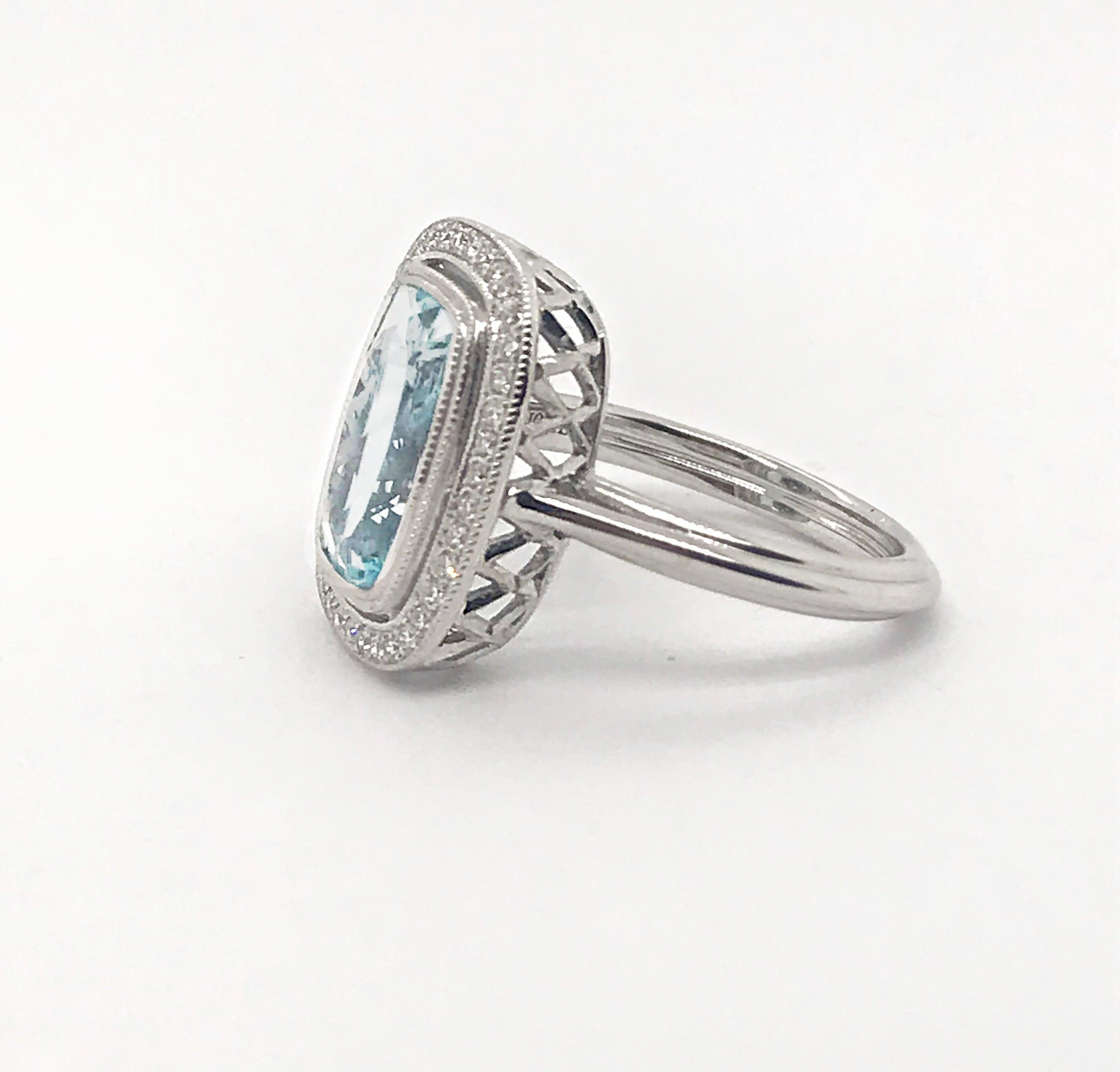 Women's or Men's 3.04 Carat Cushion Cut Aquamarine and Diamond Ring in 14 Karat White Gold For Sale