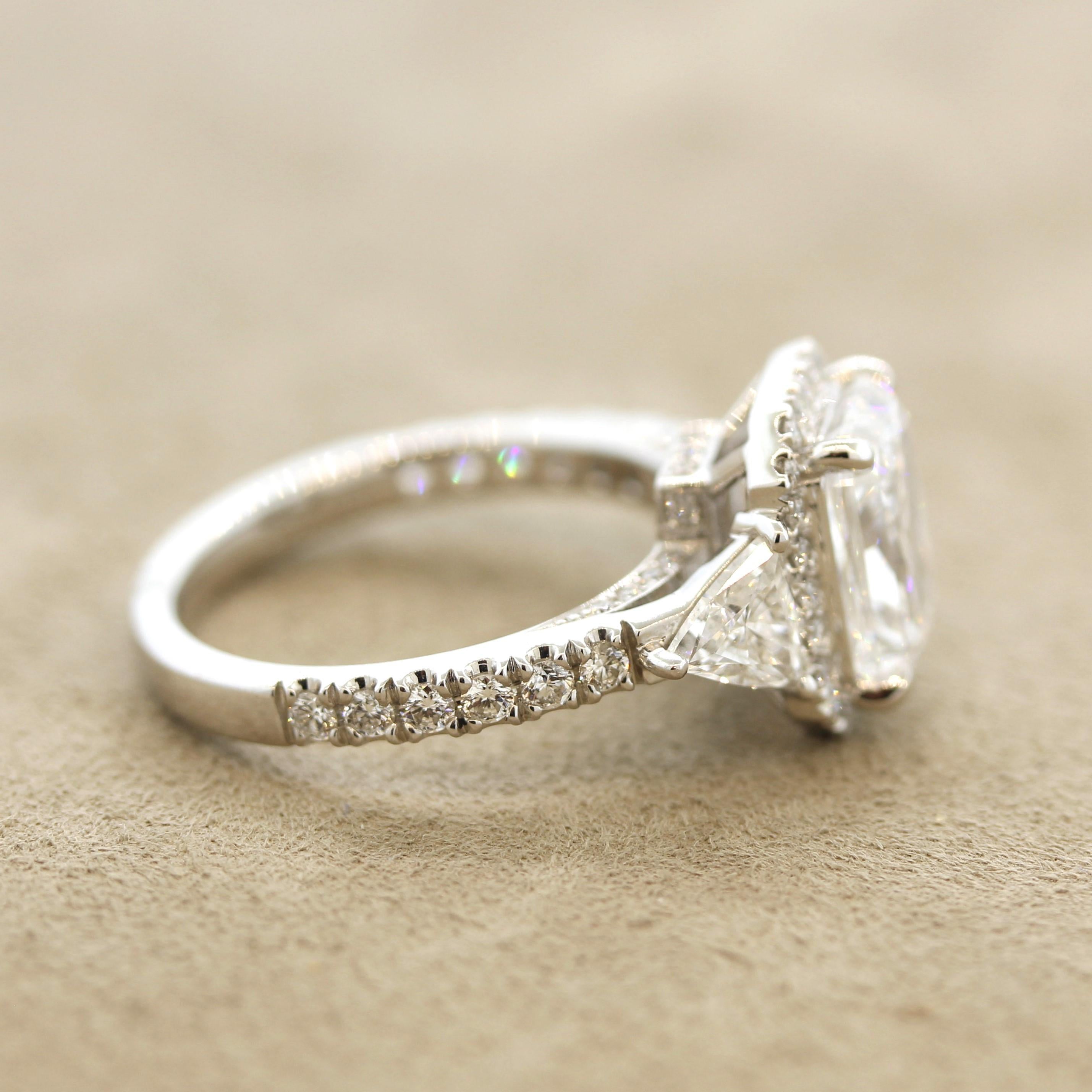 Bague en platine avec diamant radiant sans défaut interne de 3,04 carats, certifié GIA Pour femmes en vente