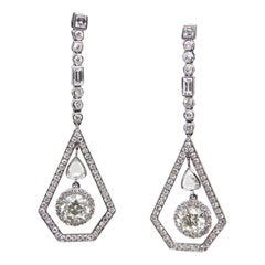 Boucles d'oreilles en or 18 carats avec diamants de 3,04 carats