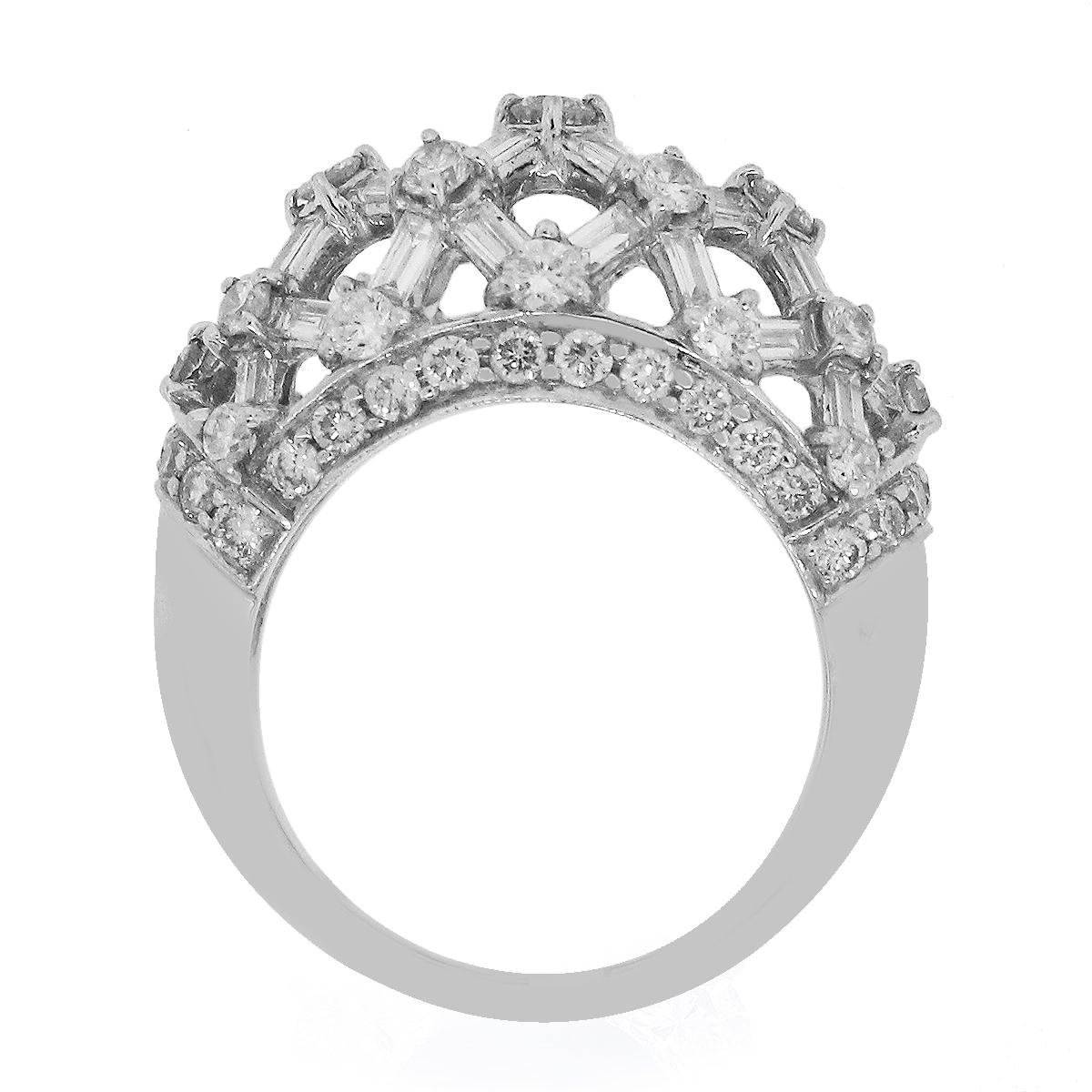 3.04 Carat Diamond Ring In Excellent Condition For Sale In Boca Raton, FL