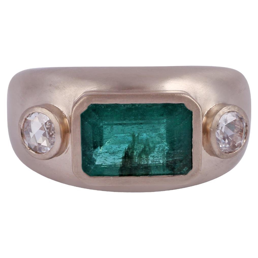 3.04 Carat Emerald & Diamond  Ring 18Karat White Gold  For Sale