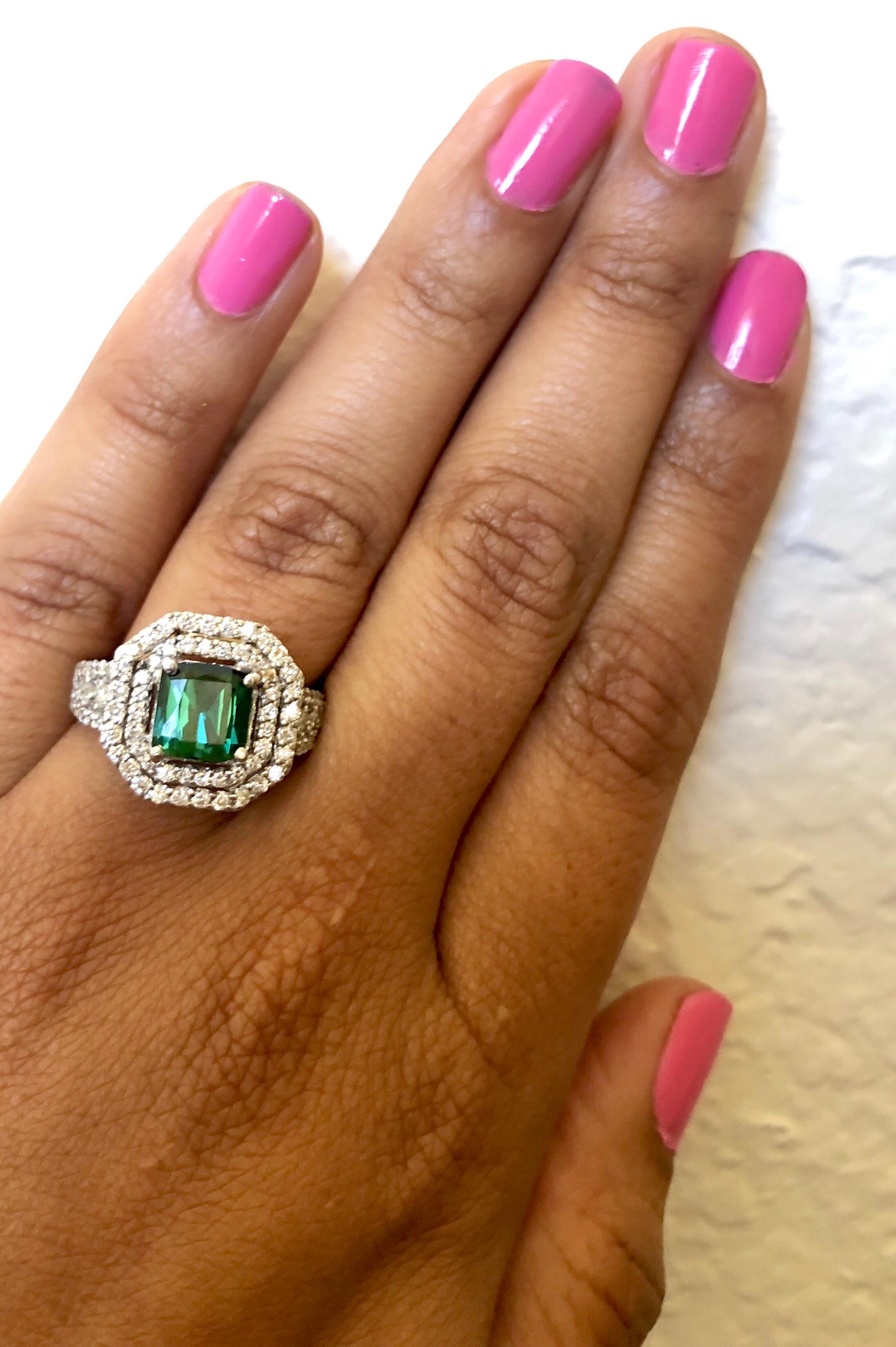 3.04 Carat Green Tourmaline and Diamond Ring 14 Karat White Gold Ring In New Condition For Sale In Los Angeles, CA