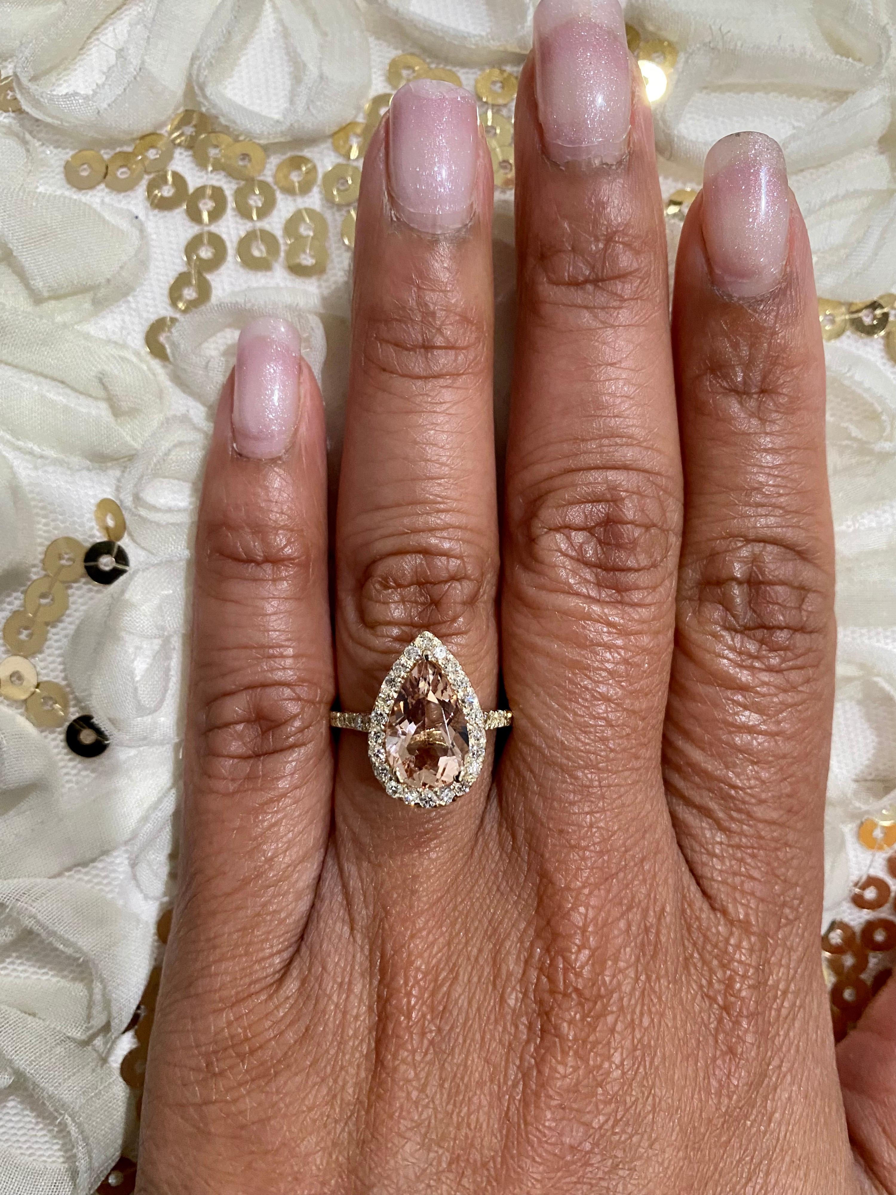3,04 Karat Morganit Diamant 14K Gelbgold Verlobungsring im Zustand „Neu“ im Angebot in Los Angeles, CA