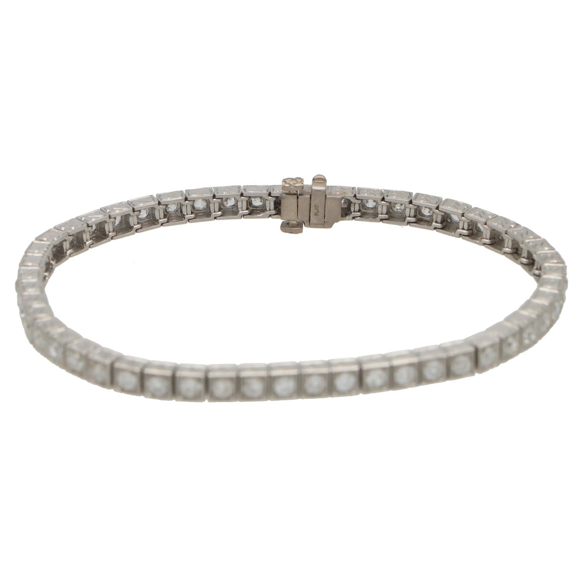 3.04 Carat Old Cut Diamond Line Tennis Bracelet in Platinum In Excellent Condition For Sale In London, GB