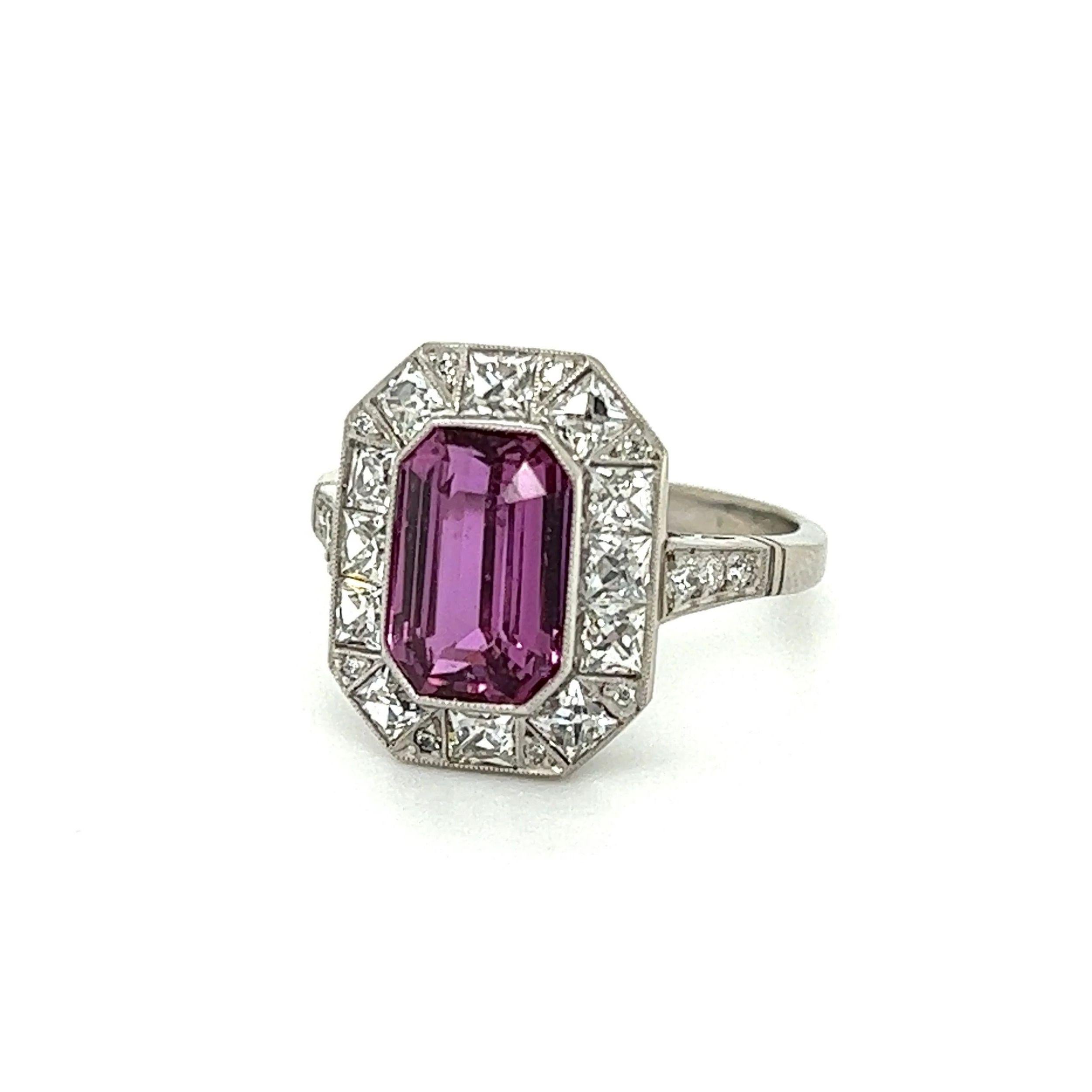 3.04 Carat Pink Sapphire and Diamond Vintage Platinum Cocktail Ring Estate For Sale 1