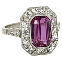 Anello da cocktail in platino vintage con zaffiro rosa e diamante da 3,04 carati Estate