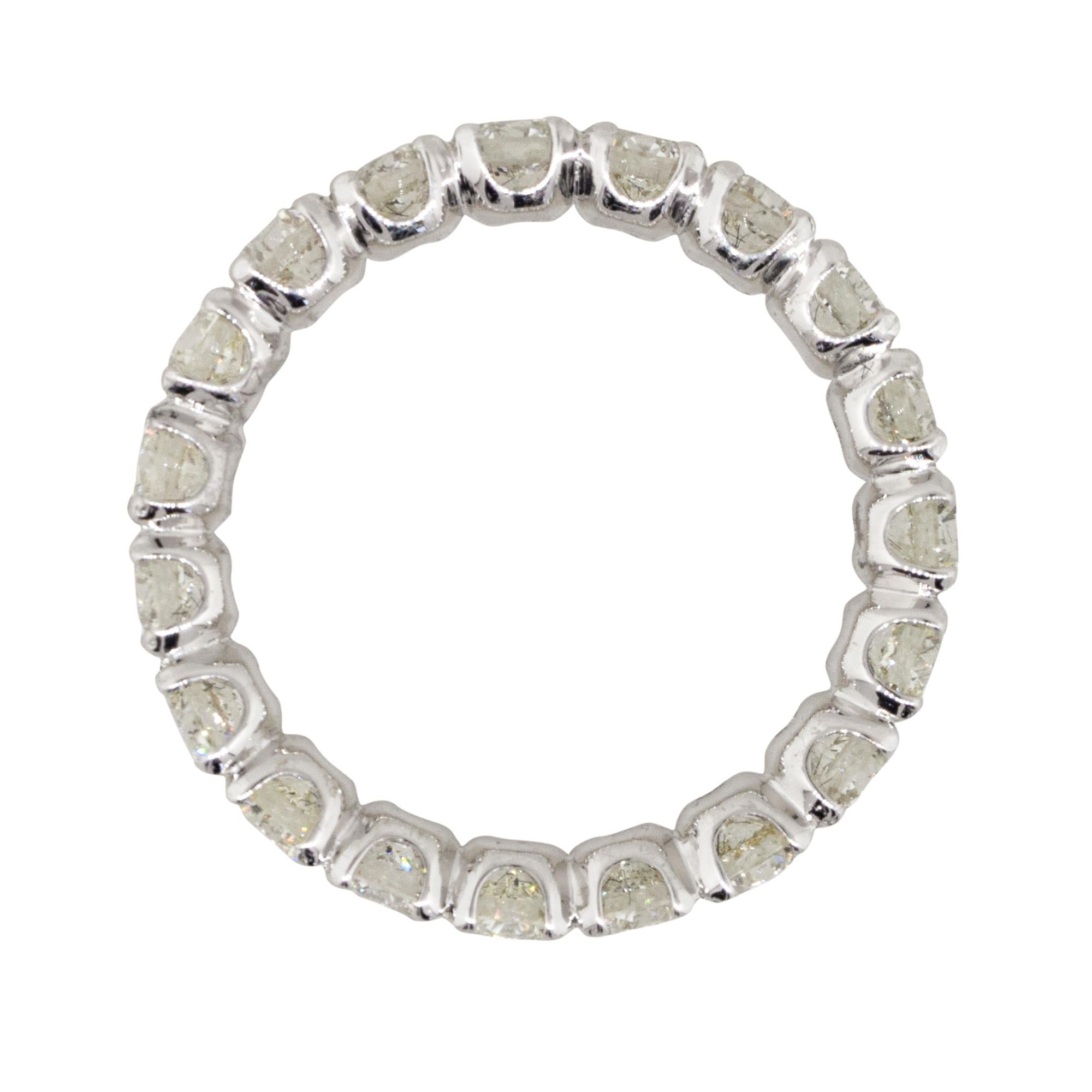 3.04 Carat Round Cut Diamond Eternity Ring 18 Karat in Stock In New Condition For Sale In Boca Raton, FL