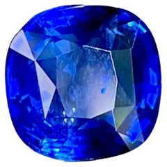 3.04 Carats Cornflower Blue Sapphire Cushion Cut Sri Lankan Gemstone