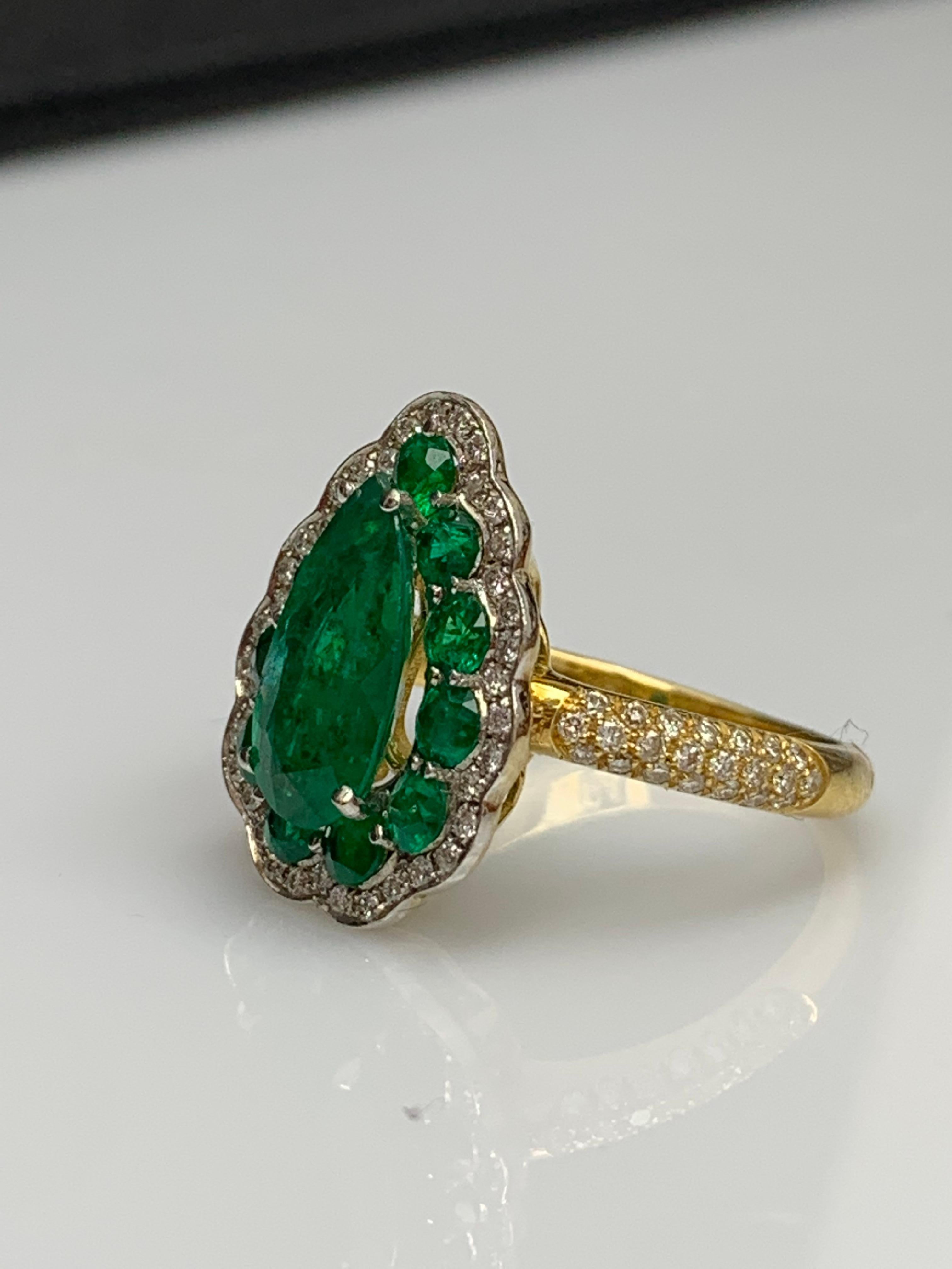 3.04 Carats Pear Shape Emerald and Diamond 18K Yellow Gold Cocktail Ring For Sale 9